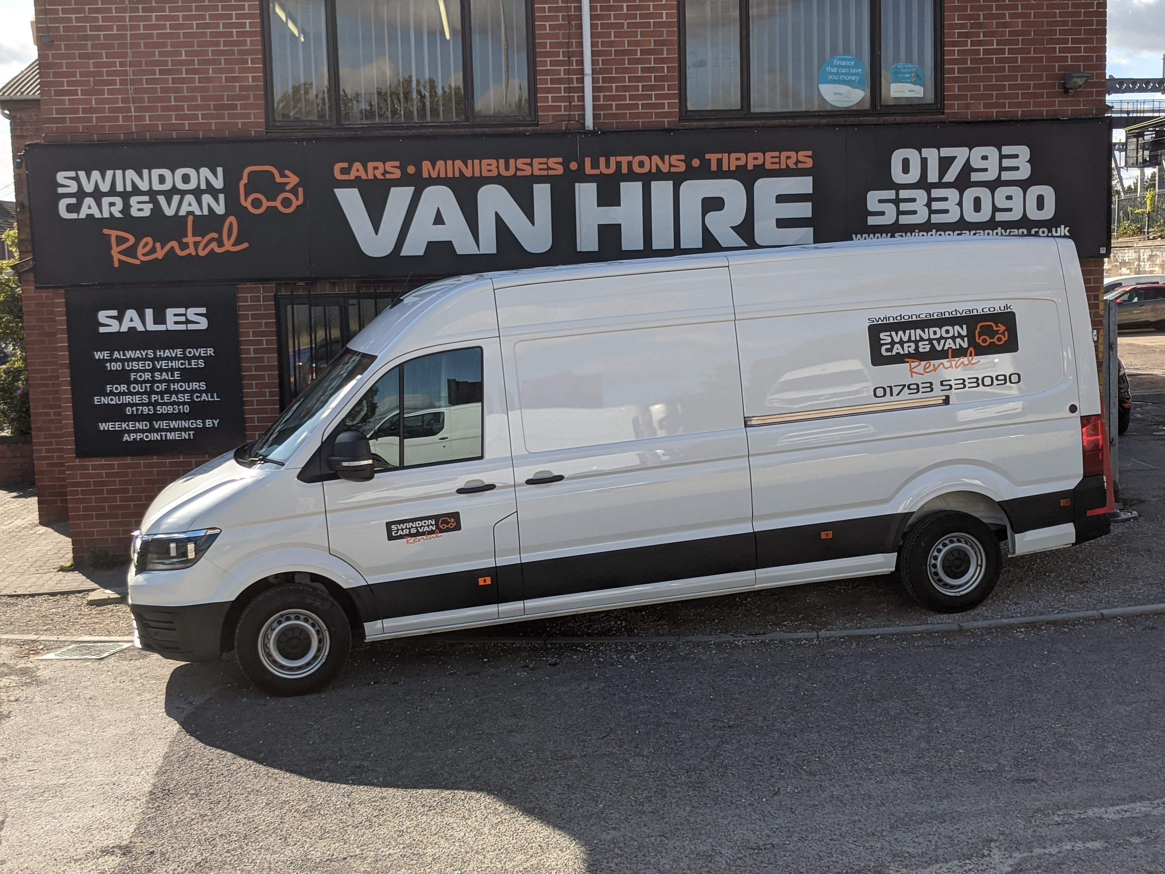  Large L4 Van (VW Crafter LWB or similar) 