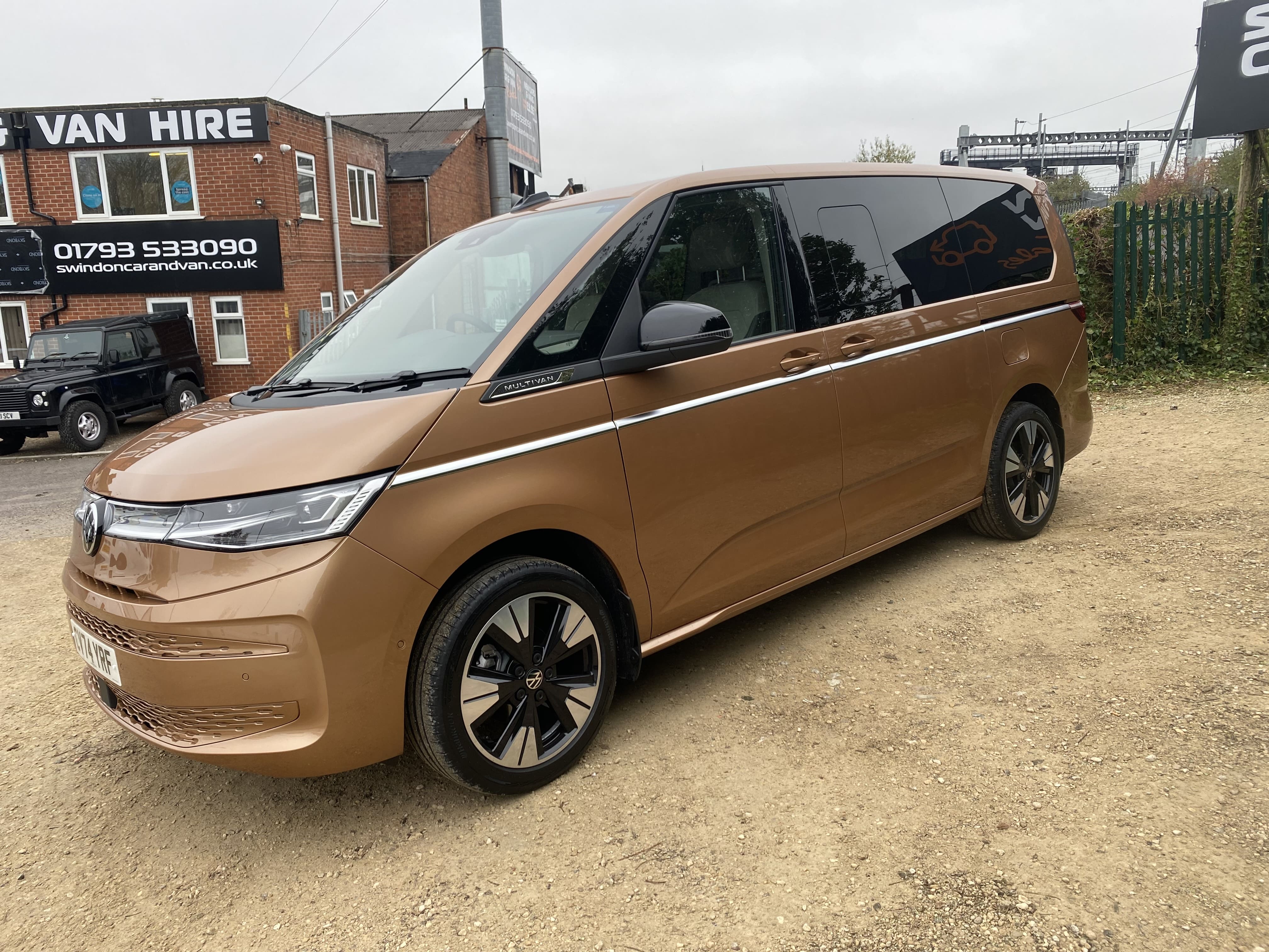 Volkswagen Multi Van 7 Seater 